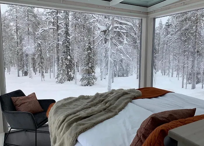 Arctic Skylight 2* Äkäslompolo