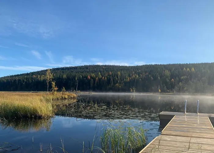 Arctic Skylight 2* Äkäslompolo