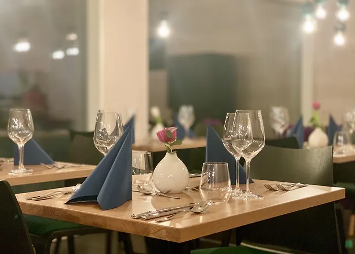 فندق Arctic Skylight Äkäslompolo